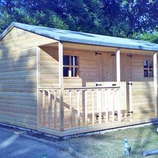 Garden sheds and playhouses in Hull