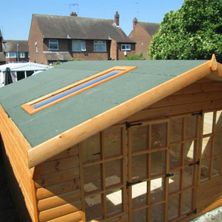 Garden sheds and playhouses in Hull
